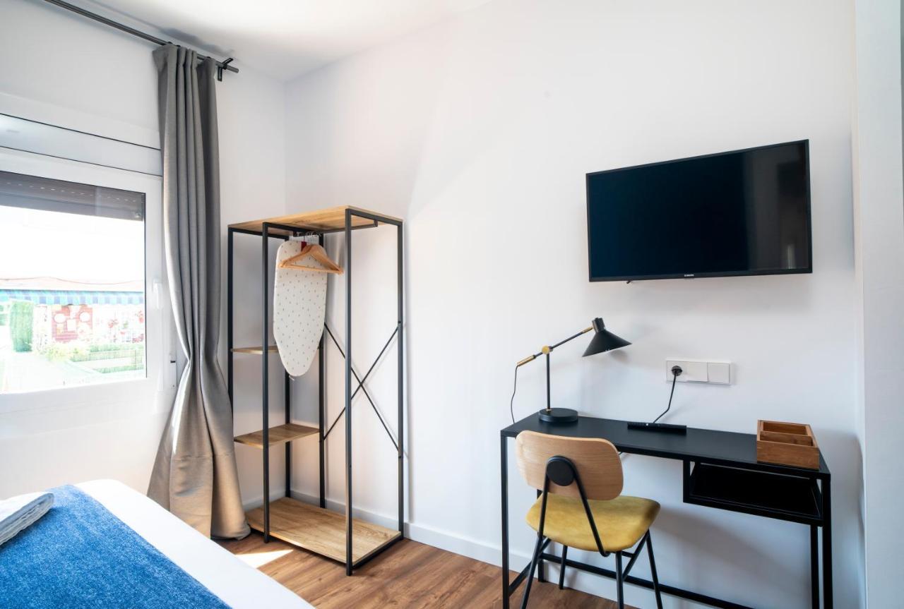 Caliu Apartments Barcelona - Camp Nou L'Hospitalet de Llobregat Buitenkant foto